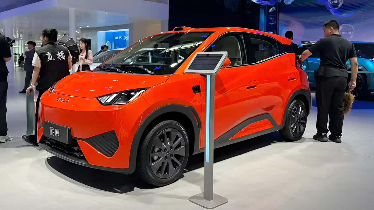 BYD Dolphin Mini em Pequim: radar e até 500 km de alcance sobem o sarrafo