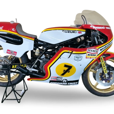 barry-sheene-1977-suzuki-