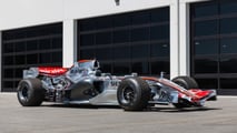une-mclaren-ex-kimi-raikkonen-s-illustre-lors-de-la-vente-bonhams-d-abou-dabi-25585-1-P