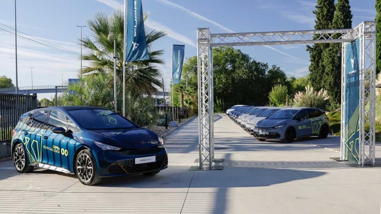 CUPRA Born Challenge