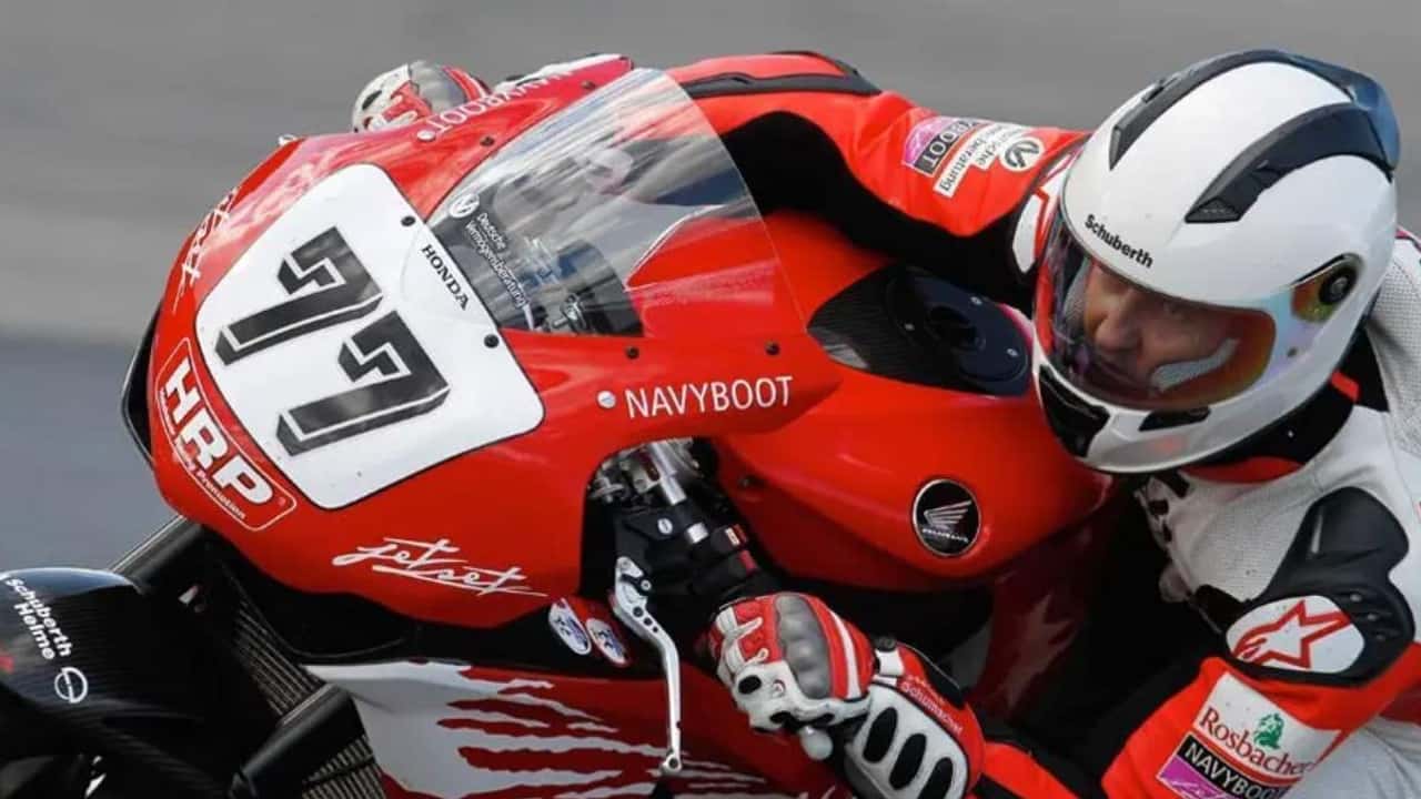 Honda Superbike Michael Schumacher는 방금 많은 돈으로 팔렸습니다.
