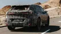 BMW iX3 2025, anticipo