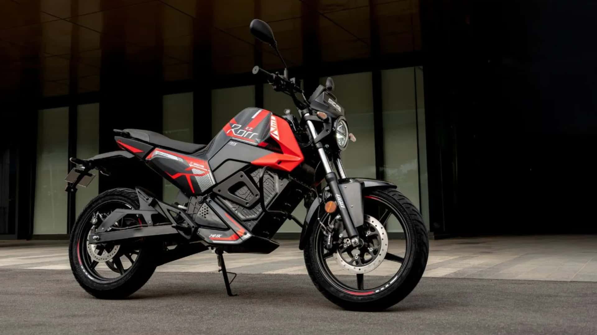 This Insanely Cheap Made-In-India EV Motorcycle Has Pretty Cool Tech