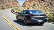 2023 BMW i7