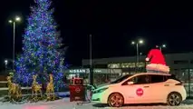 Nissan Leaf powers Christmas tree lights