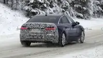 Audi A6 Facelift (2023) auf neuen Erlkönigbildern vom Dezember 2022