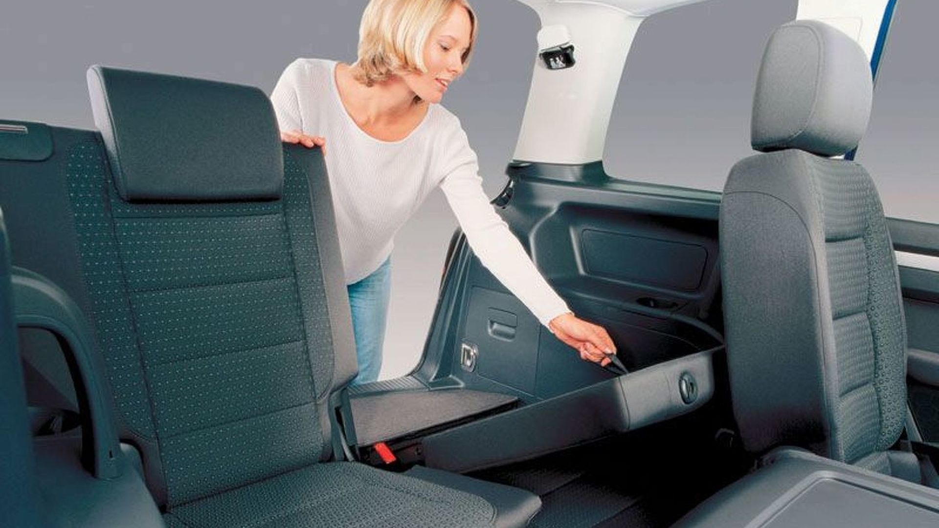 vw touran 3 child seats