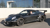 2018 Porsche 911 GT2 spy photo