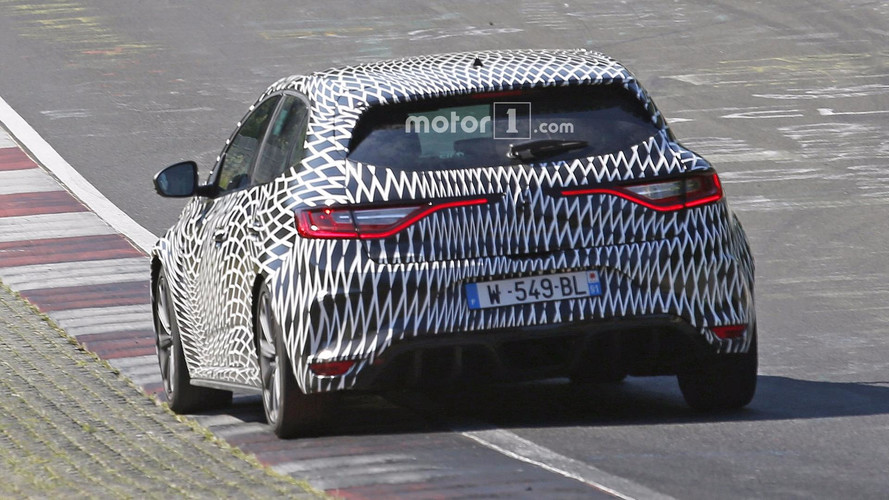 2018 Renault Megane RS spy photo