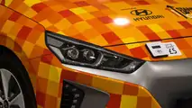Contactless Hyundai