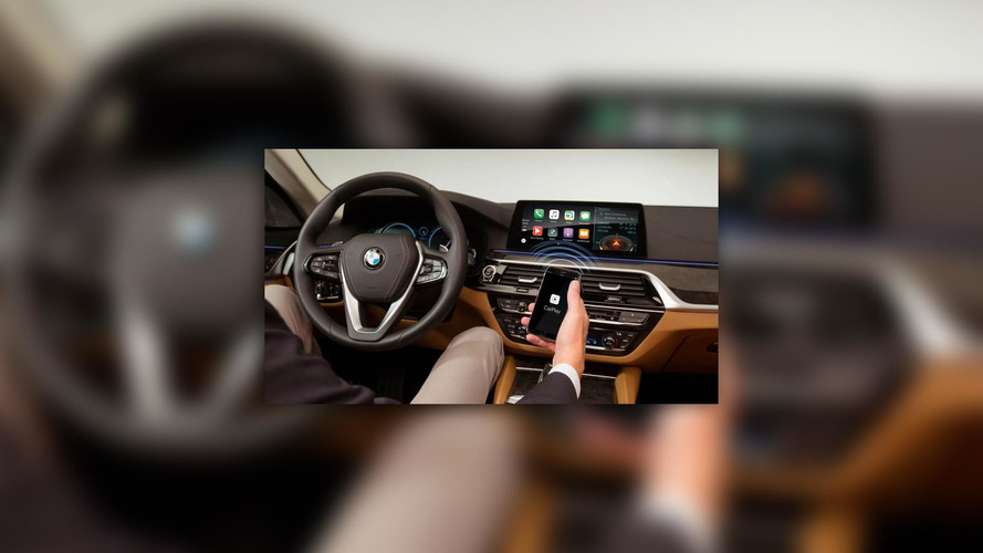 Harman innovation takes wires out of Apple CarPlay