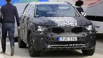 2018 Volvo XC40 spy photo