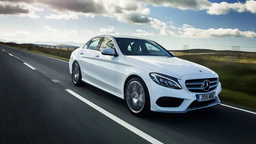 2017 Mercedes Benz C Class Saloon Review 2017 Mercedes Benz C Class Saloon Review
