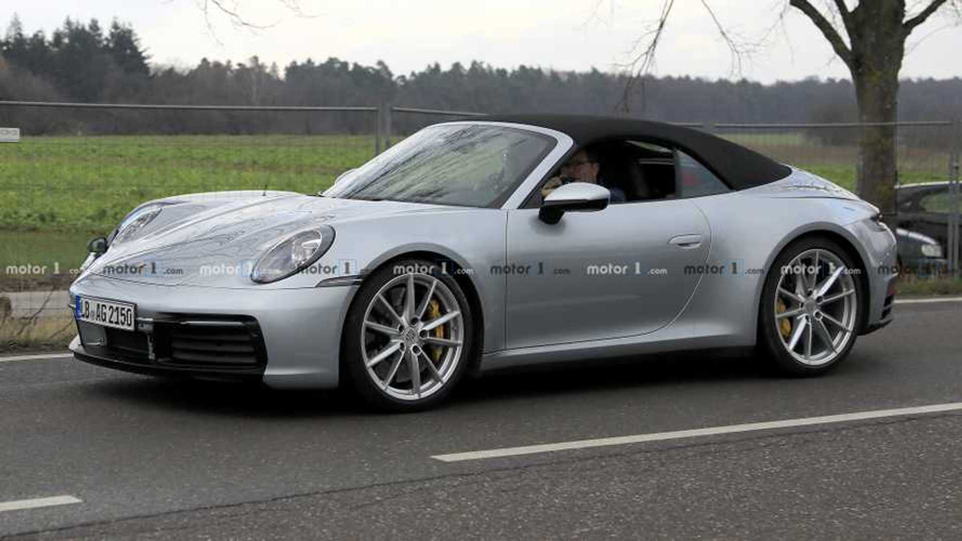 new-porsche-911-cabrio-spy-photo.jpg
