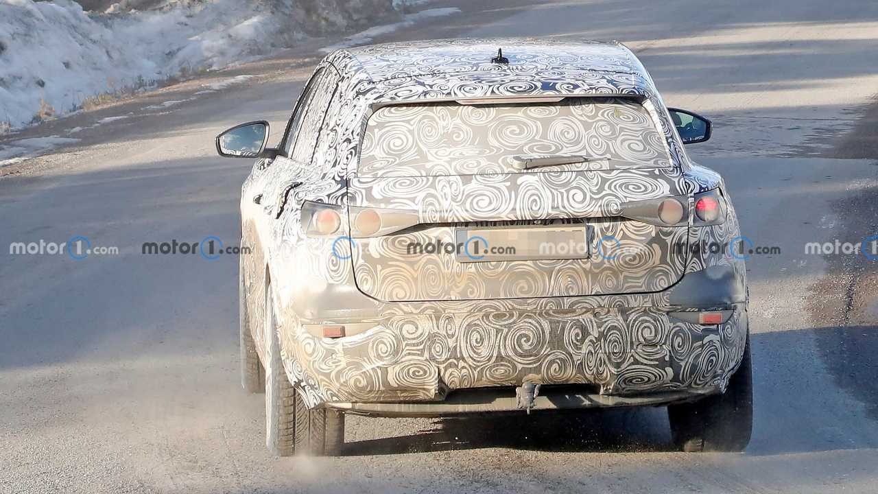2023 Audi Q6 E-Tron spia foto