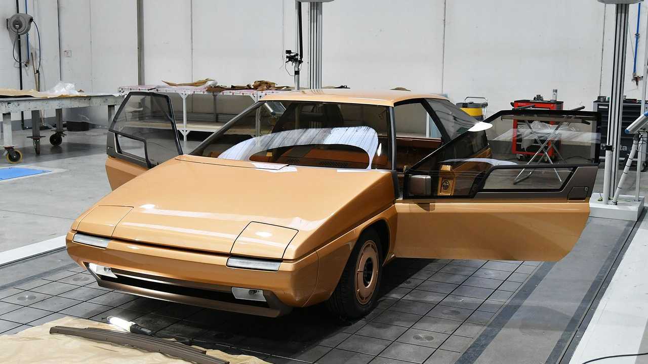 Mazda MX-81 Aria concept e docufilm