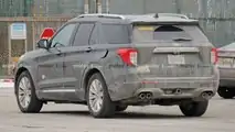 2021 Ford Explorer King Ranch Spy Photos