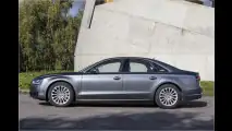 Gelifteter Audi A8: Licht-Gestalt