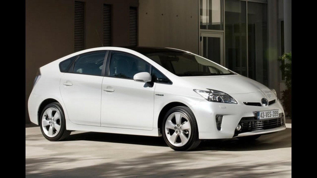 Toyota poderá adotar sistema de tração integral na próxima geração do Prius