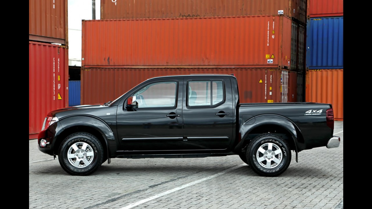 Nissan Frontier ganha edição limitada Platinum por R$ 120.890