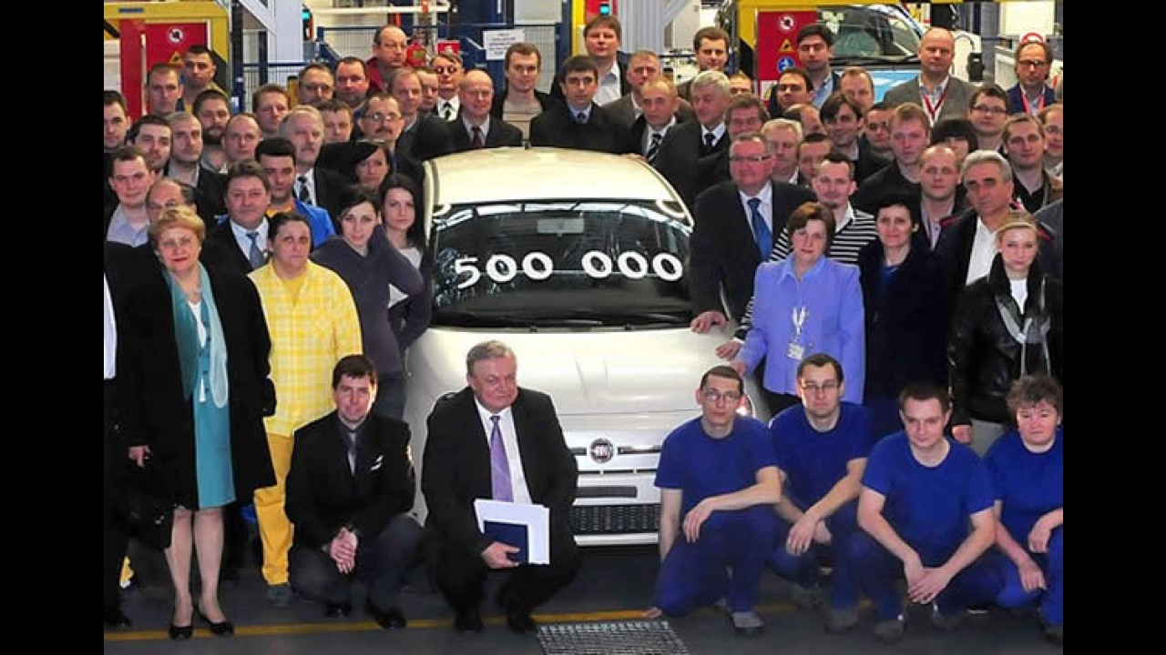 Fiat 500 chega a marca de 500 mil unidades