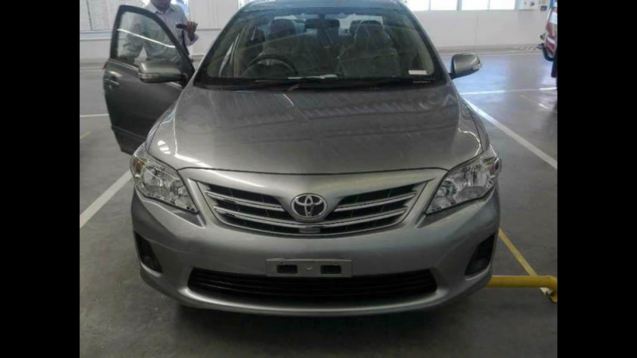 Toyota Corolla Altis reestilizado já chegou à Tailândia, inclusive com visual esportivo