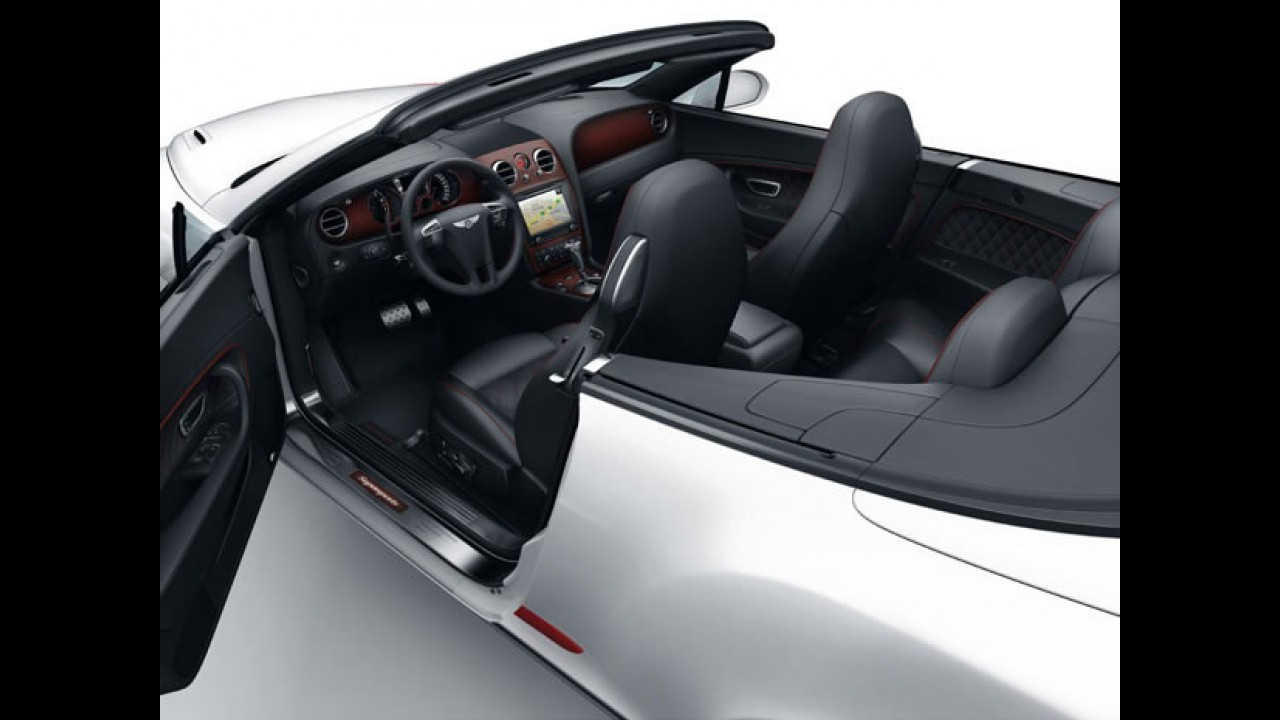 Bentley conversível em traje ainda mais esportivo