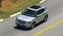 Hyundai Creta Platinum 1.0T 2022 unterwegs