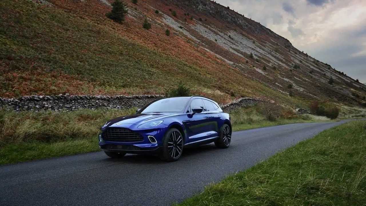 Aston Martin DBX six cylindres