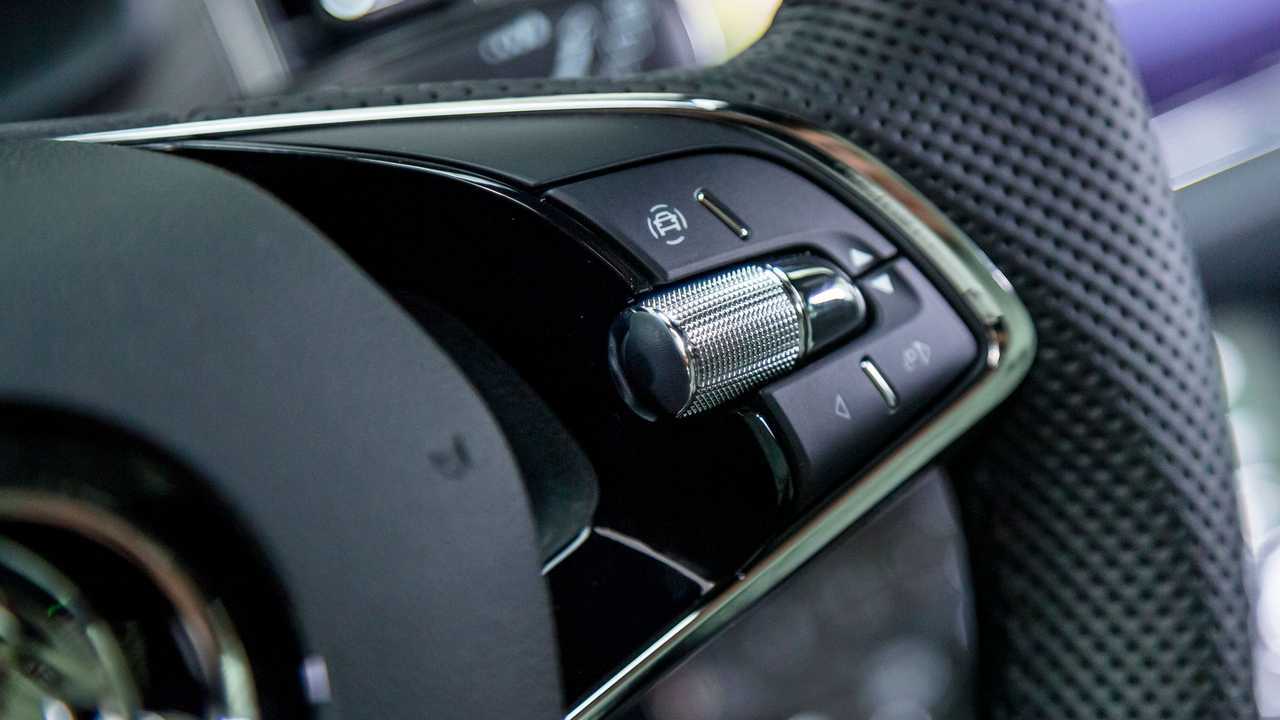 Обновленный кроссовер Skoda Kodiaq, руль