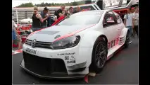 VW Golf24