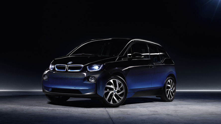 BMW I8 and I3 Crossfade