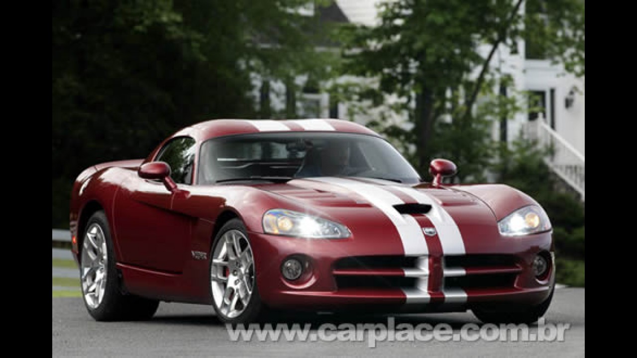 Dodge comemora marca de 25.000 unidades produzidas do esportivo Viper