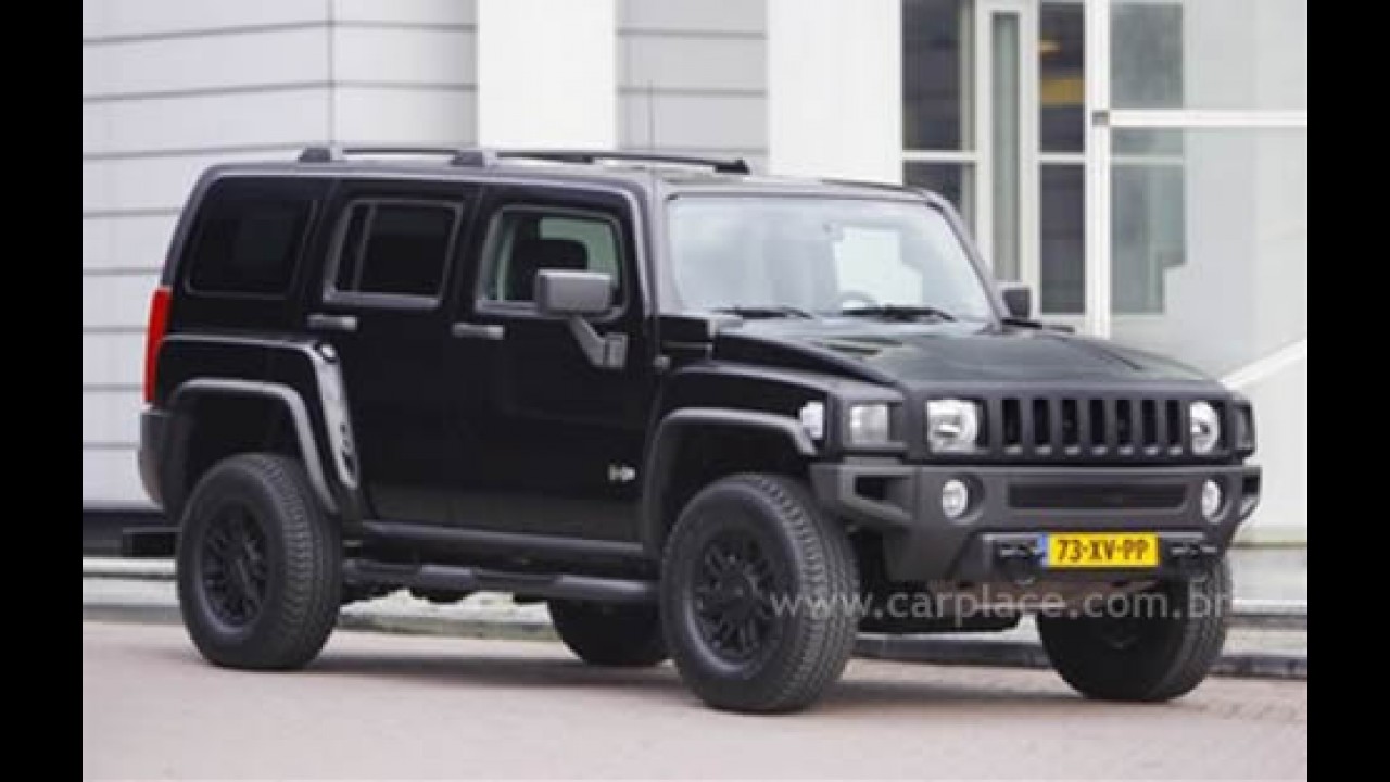 Hummer apresenta série limitada H3 Black Edition para a Europa