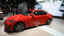 Lexus IS 300 2017 Mondial de l'Automobile