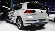 Volkswagen e-Golf Touch 2016 Mondial de l'Automobile