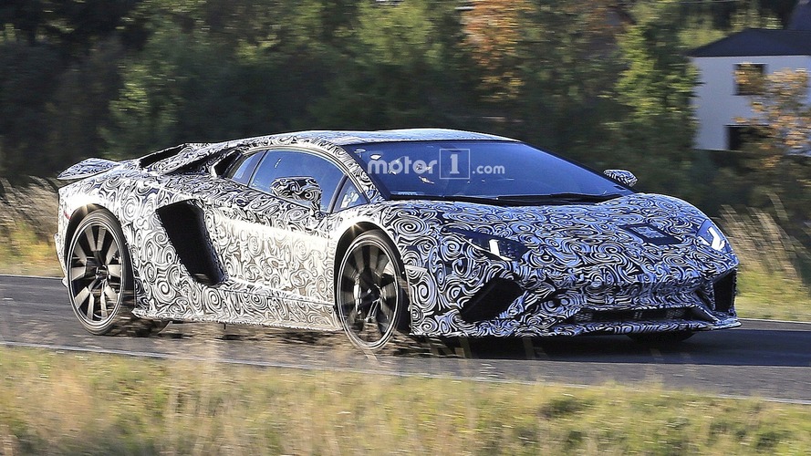 2018 Lamborghini Aventador makyaj