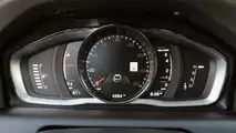 2017 Volvo XC60: Review