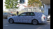 2017 Mercedes E-Class İç Mekanı İlk Kez Görüntülendi