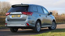 Mitsubishi Outlander PHEV Reflex Plus Commercial