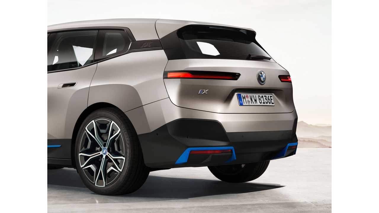 BMW iX