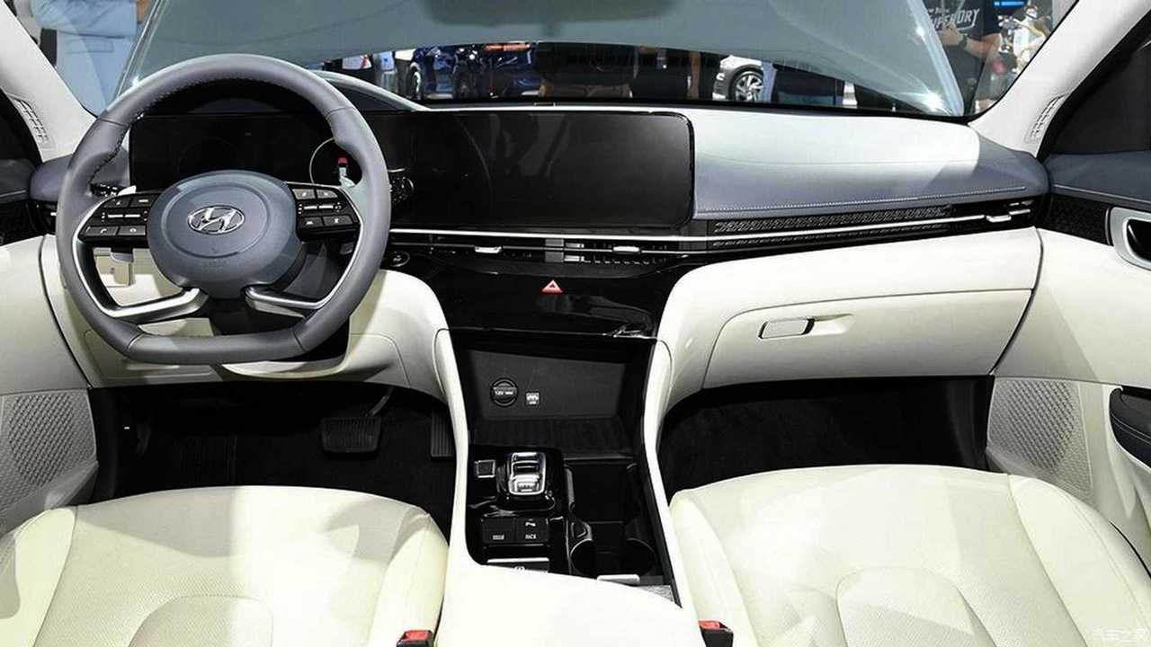 Hyundai Mistra EV