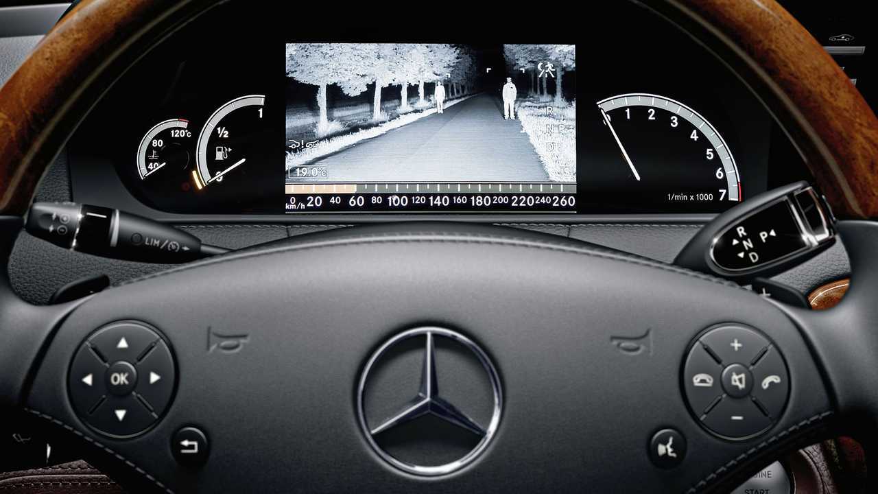 Mercedes Classe S (W 221), il visore notturno