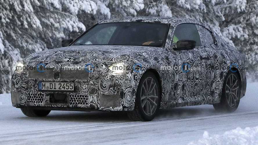 2022 BMW 2 Series Coupe spied in the cold testing in a lower trim