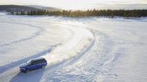 Range Rover Sport SVR on ice