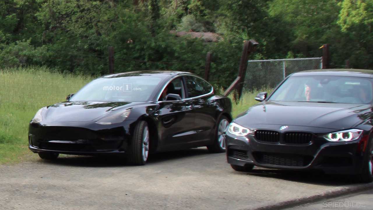 tesla-model-3-spy-photos (9)