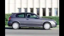Nissan packt drauf