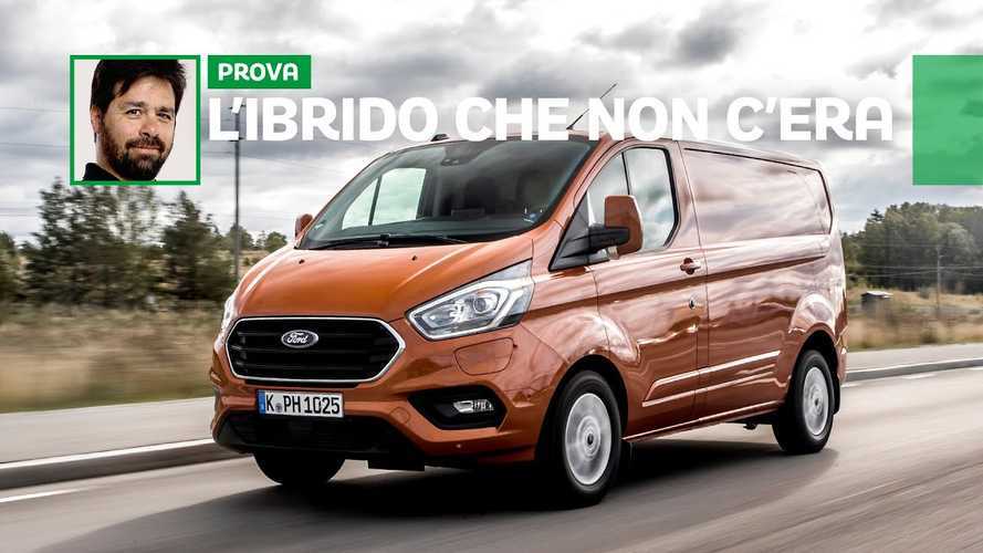 Ford Transit Custom Ibrido Plug-in, la terza via