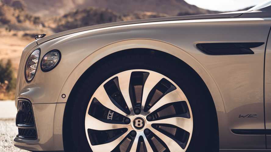 2020 Bentley Flying Spur Blackline Motor1 Com Photos