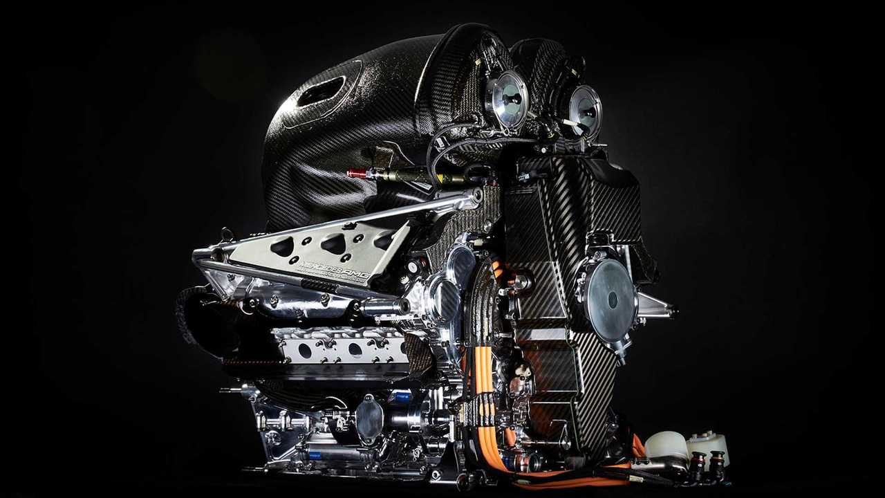 Mercedes AMG F1 W06 Mercedes PU106-Type Hybrid